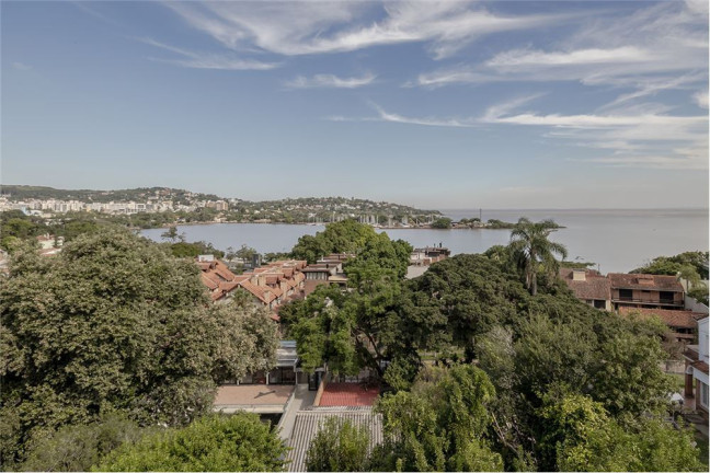Imagem Casa com 4 Quartos à Venda, 631 m² em Vila Assunção - Porto Alegre Imagem Casa com 4 Quartos à Venda, 631 m² em Vila Assunção - Porto Alegre