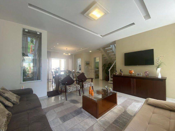 Imagem Casa com 2 Quartos à Venda, 204 m² em Mata Atlântica - Volta Redonda Imagem Casa com 2 Quartos à Venda, 204 m² em Mata Atlântica - Volta Redonda