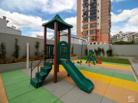 Imagem Imóvel com 3 Quartos à Venda, 211 m² em Menino Deus - Porto Alegre