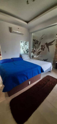 Imagem Casa com 3 Quartos à Venda, 750 m² em São João Do Rio Vermelho - Florianópolis