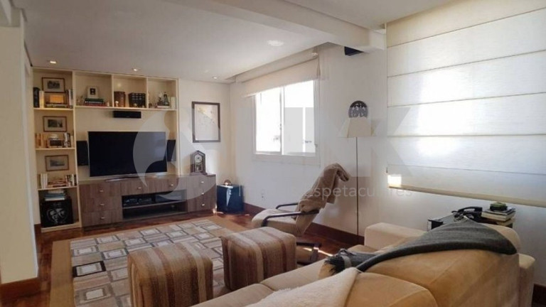 Imagem Apartamento com 3 Quartos à Venda, 149 m² em Moinhos De Vento - Porto Alegre Imagem Apartamento com 3 Quartos à Venda, 149 m² em Moinhos De Vento - Porto Alegre
