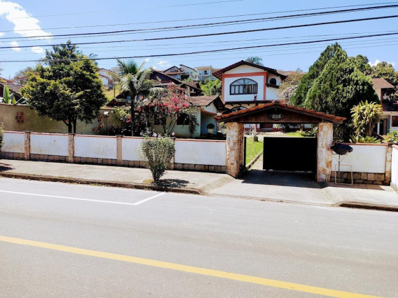 Imagem Casa com 4 Quartos à Venda, 180 m² em Bom Retiro - Joinville