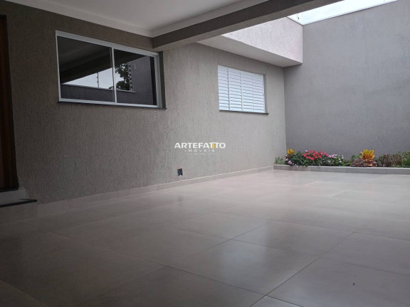 Imagem Casa com 3 Quartos à Venda, 190 m² Imagem Casa com 3 Quartos à Venda, 190 m²