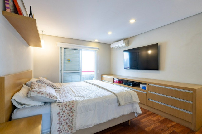 Imagem Apartamento com 4 Quartos à Venda, 220 m² em Vila Andrade - São Paulo