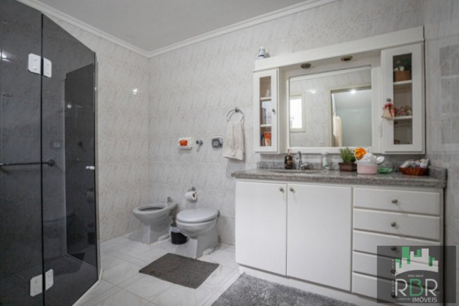 Imagem Casa com 4 Quartos à Venda, 223 m² em Torres Imagem Casa com 4 Quartos à Venda, 223 m² em Torres
