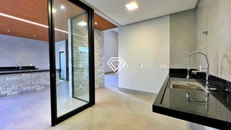 Imagem Casa com 3 Quartos à Venda, 207 m² em Plano Diretor Sul - Palmas Imagem Casa com 3 Quartos à Venda, 207 m² em Plano Diretor Sul - Palmas