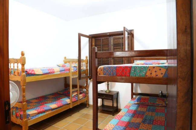 Imagem Casa com 3 Quartos à Venda, 360 m² em Tabatinga - Caraguatatuba Imagem Casa com 3 Quartos à Venda, 360 m² em Tabatinga - Caraguatatuba