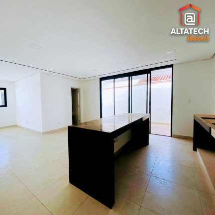 Imagem Casa com 3 Quartos à Venda, 175 m² em Jardim Das Acácias - Poços De Caldas Imagem Casa com 3 Quartos à Venda, 175 m² em Jardim Das Acácias - Poços De Caldas