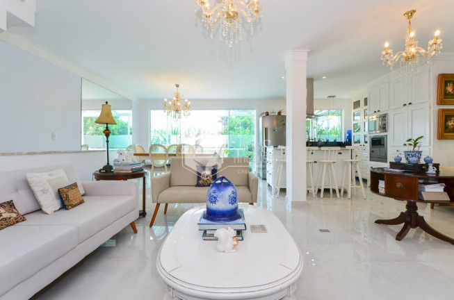 Imagem Casa com 4 Quartos à Venda, 270 m² em Brooklin - São Paulo Imagem Casa com 4 Quartos à Venda, 270 m² em Brooklin - São Paulo