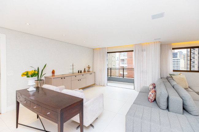 Imagem Apartamento com 4 Quartos à Venda, 197 m² em Jardim Europa - São Paulo