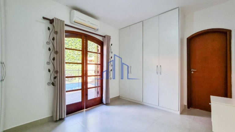 Imagem Casa com 3 Quartos à Venda, 250 m² em Alphaville - Santana De Parnaíba Imagem Casa com 3 Quartos à Venda, 250 m² em Alphaville - Santana De Parnaíba