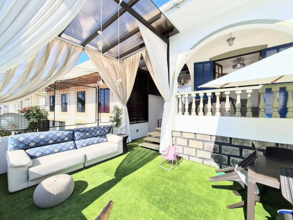 Imagem Casa com 4 Quartos à Venda, 220 m² em Itaguaçu - Florianópolis