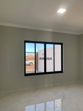 Imagem Casa com 3 Quartos à Venda, 100 m² em Padovani - Cascavel Imagem Casa com 3 Quartos à Venda, 100 m² em Padovani - Cascavel
