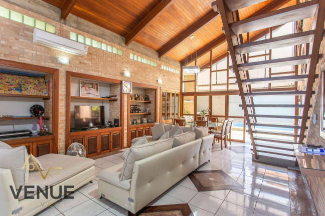 Imagem Casa com 5 Quartos à Venda, 229 m² em Pr Arrastão - São Sebastião Imagem Casa com 5 Quartos à Venda, 229 m² em Pr Arrastão - São Sebastião