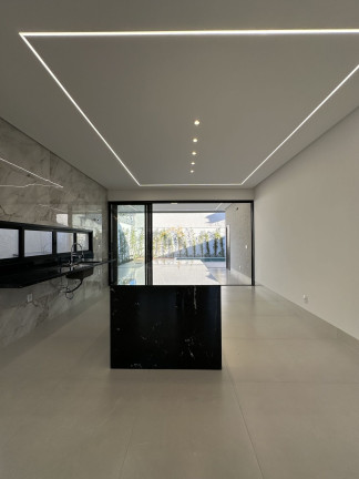 Imagem Casa com 3 Quartos à Venda, 185 m² em Jardim Presidente - Goiânia Imagem Casa com 3 Quartos à Venda, 185 m² em Jardim Presidente - Goiânia