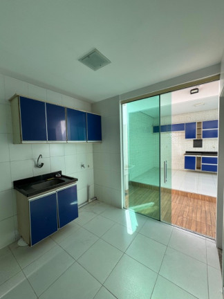 Imagem Casa com 4 Quartos à Venda, 380 m² em Centro - Manaus Imagem Casa com 4 Quartos à Venda, 380 m² em Centro - Manaus