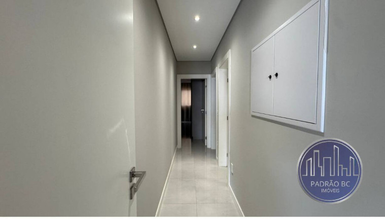 Imagem Apartamento para Alugar, 130 m² em Centro - Balneário Camboriú Imagem Apartamento para Alugar, 130 m² em Centro - Balneário Camboriú