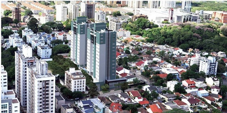 Imagem Imóvel com 2 Quartos à Venda,  em Passo Da Areia - Porto Alegre