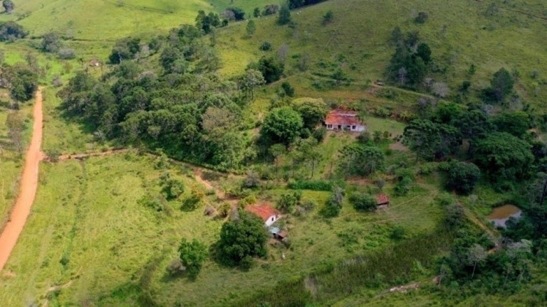 Imagem Fazenda à Venda, 159 m² em Jacaré - Santa Branca Imagem Fazenda à Venda, 159 m² em Jacaré - Santa Branca