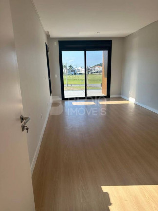 Imagem Casa com 4 Quartos à Venda, 380 m² em Santa Regina - Camboriú