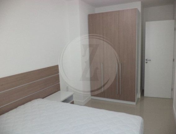 Imagem Apartamento com 3 Quartos à Venda, em Bombas - Bombinhas Imagem Apartamento com 3 Quartos à Venda, em Bombas - Bombinhas