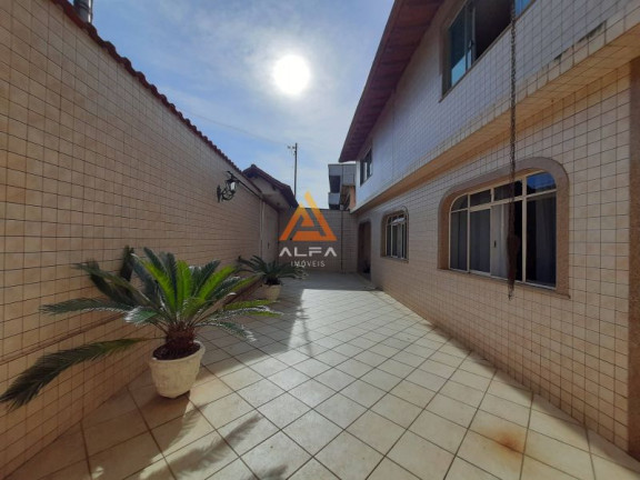 Imagem Casa com 4 Quartos à Venda, 200 m² Imagem Casa com 4 Quartos à Venda, 200 m²