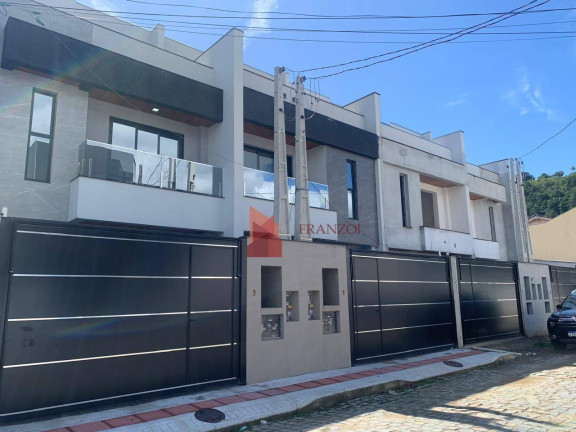 Sobrado com 3 Quartos à Venda, 226 m² em Centro - Itajaí
