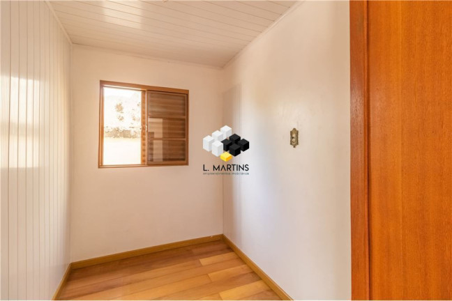 Imagem Casa com 5 Quartos à Venda, 150 m² em Partenon - Porto Alegre Imagem Casa com 5 Quartos à Venda, 150 m² em Partenon - Porto Alegre