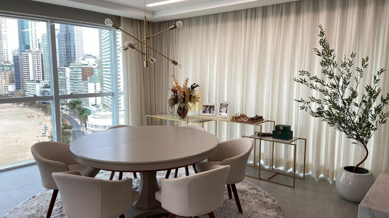 Imagem Apartamento com 4 Quartos à Venda, 286 m² em Pioneiros - Balneário Camboriú Imagem Apartamento com 4 Quartos à Venda, 286 m² em Pioneiros - Balneário Camboriú