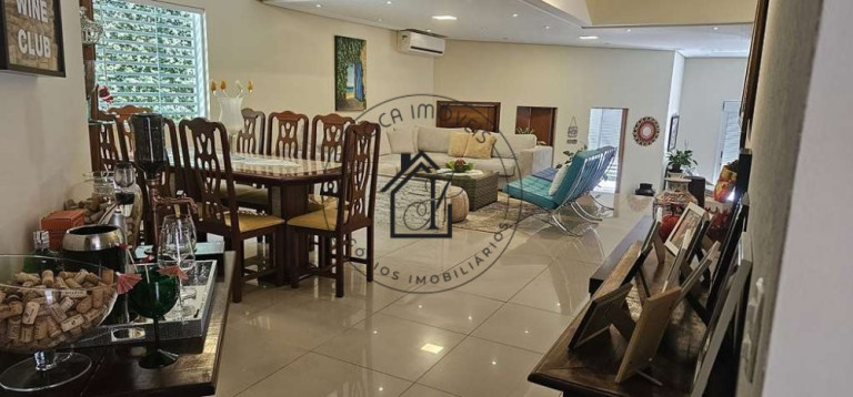 Imagem Casa de Condomínio com 3 Quartos à Venda, 358 m² em Chácara Vale Do Rio Cotia - Carapicuíba Imagem Casa de Condomínio com 3 Quartos à Venda, 358 m² em Chácara Vale Do Rio Cotia - Carapicuíba