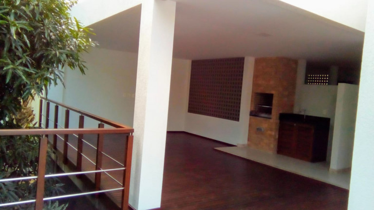Imagem Casa com 4 Quartos à Venda, 425 m² em Portão - Lauro De Freitas Imagem Casa com 4 Quartos à Venda, 425 m² em Portão - Lauro De Freitas