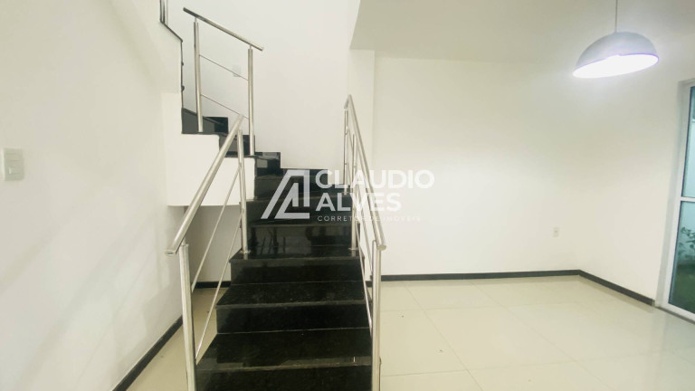 Imagem Casa de Condomínio com 3 Quartos à Venda, 120 m² em Mangabeira - Feira De Santana Imagem Casa de Condomínio com 3 Quartos à Venda, 120 m² em Mangabeira - Feira De Santana