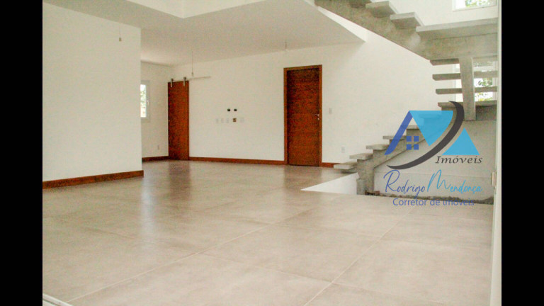 Imagem Casa com 4 Quartos à Venda, 260 m² em Portão - Lauro De Freitas Imagem Casa com 4 Quartos à Venda, 260 m² em Portão - Lauro De Freitas