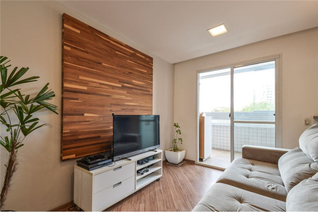 Imagem Imóvel com 3 Quartos à Venda, em Vila Gumercindo - São Paulo Imagem Imóvel com 3 Quartos à Venda, em Vila Gumercindo - São Paulo