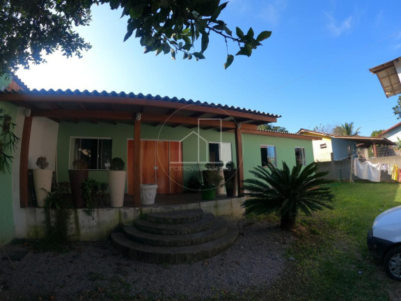 Imagem Casa com 7 Quartos à Venda, 250 m² em São João Do Rio Vermelho - Florianópolis Imagem Casa com 7 Quartos à Venda, 250 m² em São João Do Rio Vermelho - Florianópolis