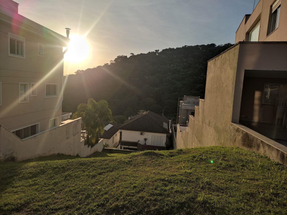 Imagem Terreno à Venda, 360 m² em Alphaville - Santana De Parnaíba Imagem Terreno à Venda, 360 m² em Alphaville - Santana De Parnaíba