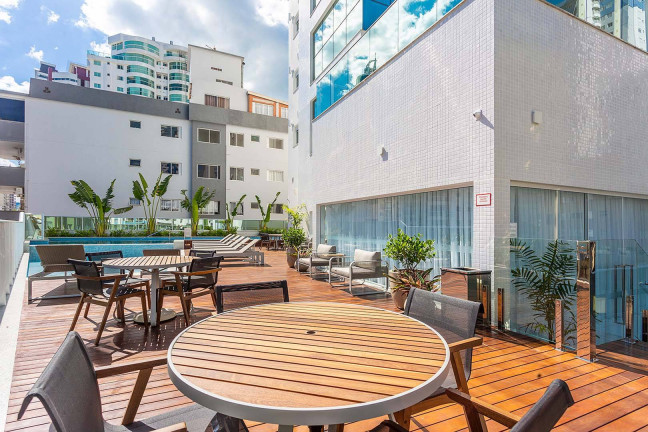 Imagem Apartamento com 4 Quartos à Venda, em Centro - Balneário Camboriú Imagem Apartamento com 4 Quartos à Venda, em Centro - Balneário Camboriú