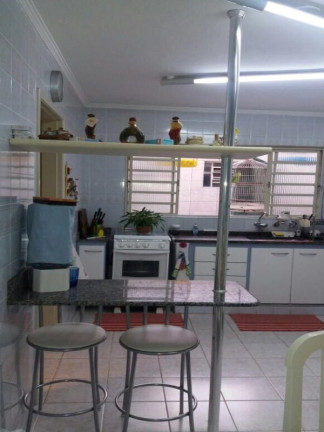 Imagem Casa com 3 Quartos à Venda, 415 m² em Vila Suissa - Mogi Das Cruzes Imagem Casa com 3 Quartos à Venda, 415 m² em Vila Suissa - Mogi Das Cruzes
