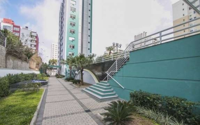 Imagem Imóvel com 2 Quartos à Venda,  em Jardim Europa - Porto Alegre