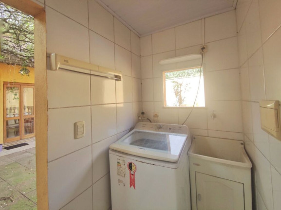 Imagem Casa com 2 Quartos à Venda, 194 m² em Jardim Botânico - Porto Alegre Imagem Casa com 2 Quartos à Venda, 194 m² em Jardim Botânico - Porto Alegre