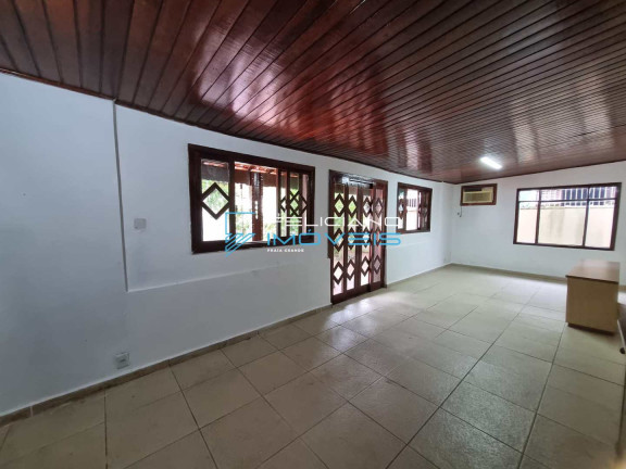 Imagem Casa com 3 Quartos à Venda, 405 m² em Canto Do Forte - Praia Grande Imagem Casa com 3 Quartos à Venda, 405 m² em Canto Do Forte - Praia Grande