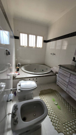 Imagem Casa com 5 Quartos à Venda, 1.000 m² em Loteamento Vale Azul I - Jundiaí Imagem Casa com 5 Quartos à Venda, 1.000 m² em Loteamento Vale Azul I - Jundiaí