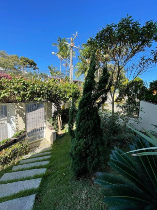 Imagem Casa com 3 Quartos à Venda, 284 m² em Agronômica - Florianópolis Imagem Casa com 3 Quartos à Venda, 284 m² em Agronômica - Florianópolis