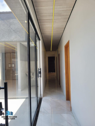 Imagem Casa com 4 Quartos à Venda, 216 m² em Moinho Dos Ventos - Goiânia Imagem Casa com 4 Quartos à Venda, 216 m² em Moinho Dos Ventos - Goiânia