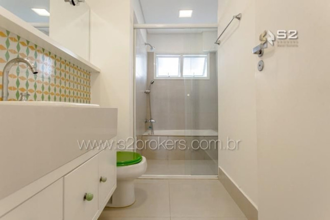 Imagem Apartamento com 3 Quartos à Venda, 198 m² em Higienópolis - São Paulo Imagem Apartamento com 3 Quartos à Venda, 198 m² em Higienópolis - São Paulo