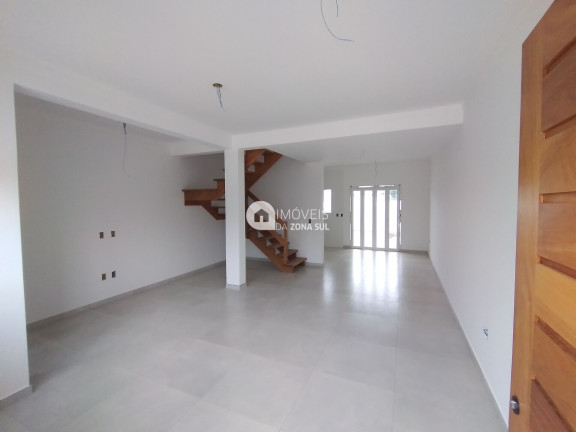 Imagem Casa com 3 Quartos à Venda, 127 m² Imagem Casa com 3 Quartos à Venda, 127 m²