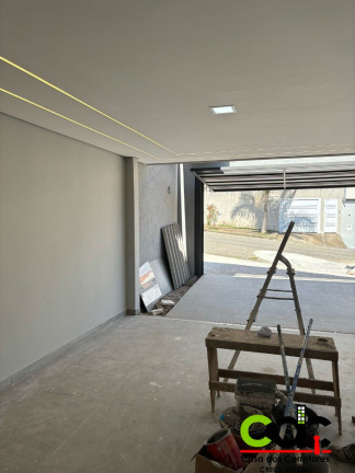 Imagem Casa com 3 Quartos à Venda, 200 m² em Campo Das Antas - Poços De Caldas Imagem Casa com 3 Quartos à Venda, 200 m² em Campo Das Antas - Poços De Caldas