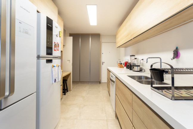 Imagem Apartamento com 3 Quartos à Venda, 185 m² em Real Parque - São Paulo