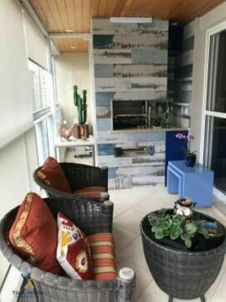 Imagem Apartamento com 3 Quartos à Venda, 204 m² em Gonzaga - Santos