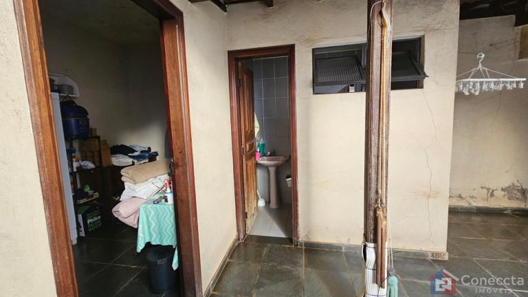 Imagem Casa com 4 Quartos à Venda, 255 m² em São Francisco - Patos De Minas Imagem Casa com 4 Quartos à Venda, 255 m² em São Francisco - Patos De Minas